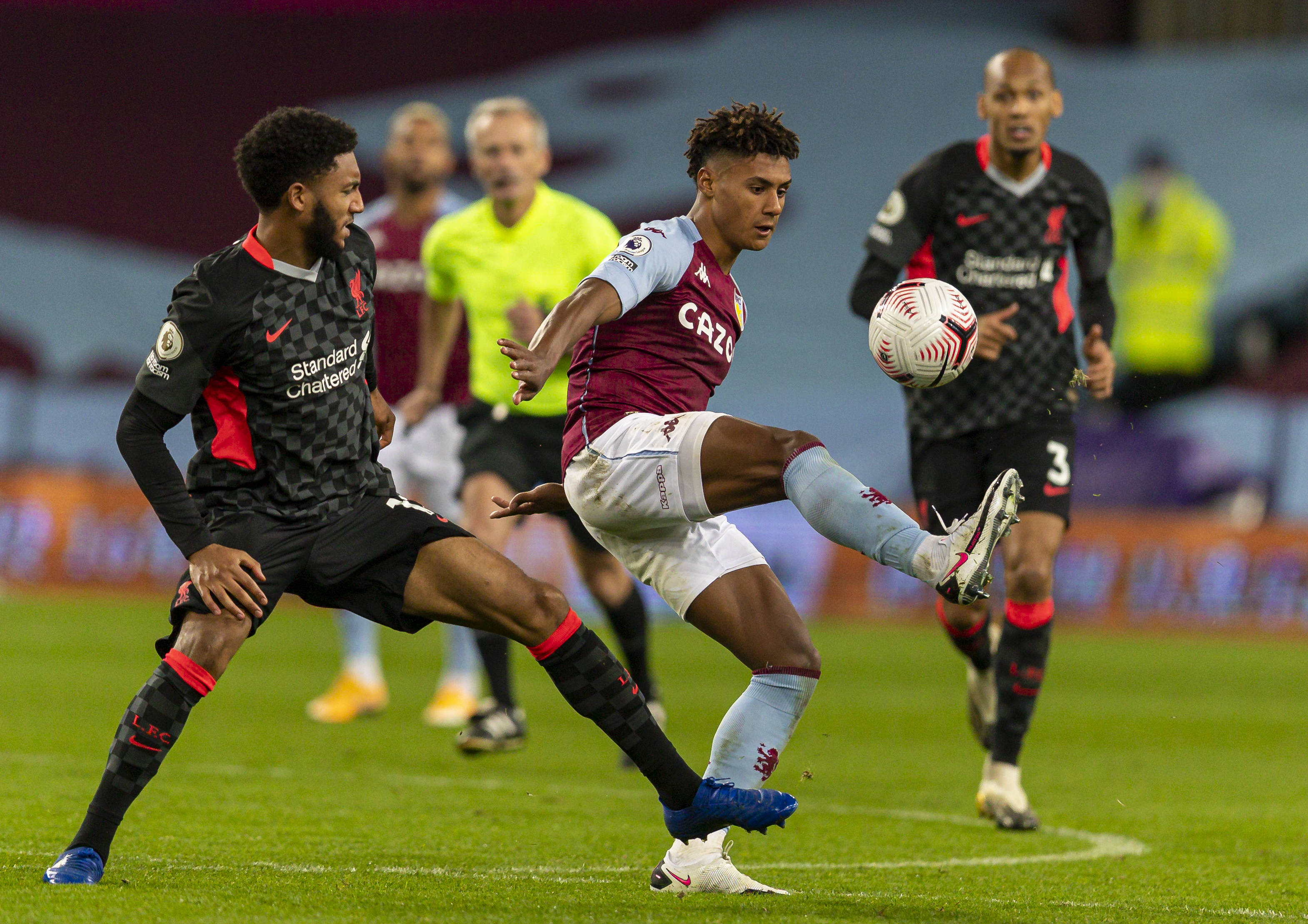 视频助理裁 视频助理裁